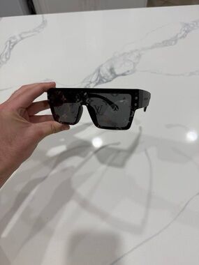 Louis Vuitton Weidian Black Monogram Shield Sunglasses